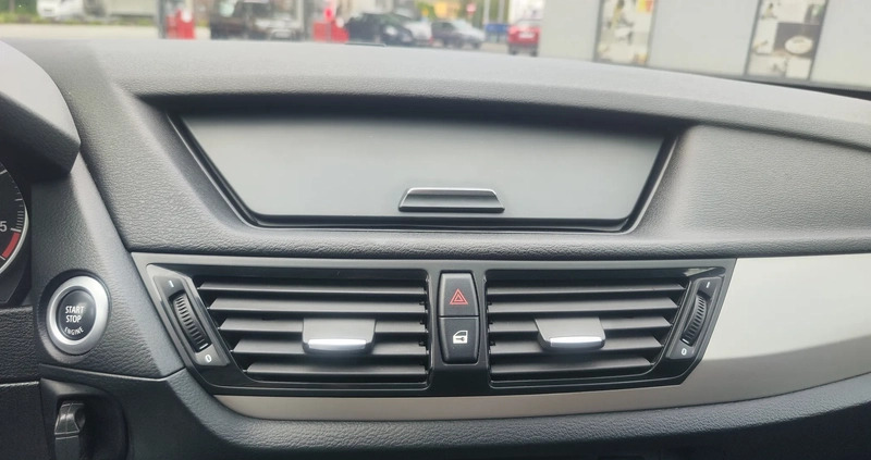BMW X1 cena 42900 przebieg: 198000, rok produkcji 2013 z Sosnowiec małe 191
